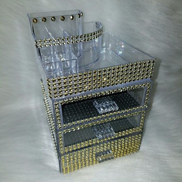 Makeup Storage - Picture 2 of 4